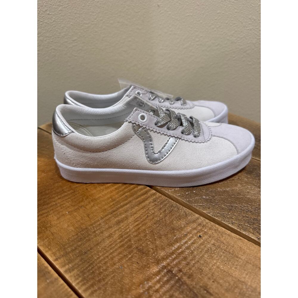 Girls  Vans Sport Low 'High Shine Grey size 4